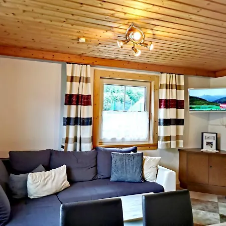 Birkleiten Apartman *